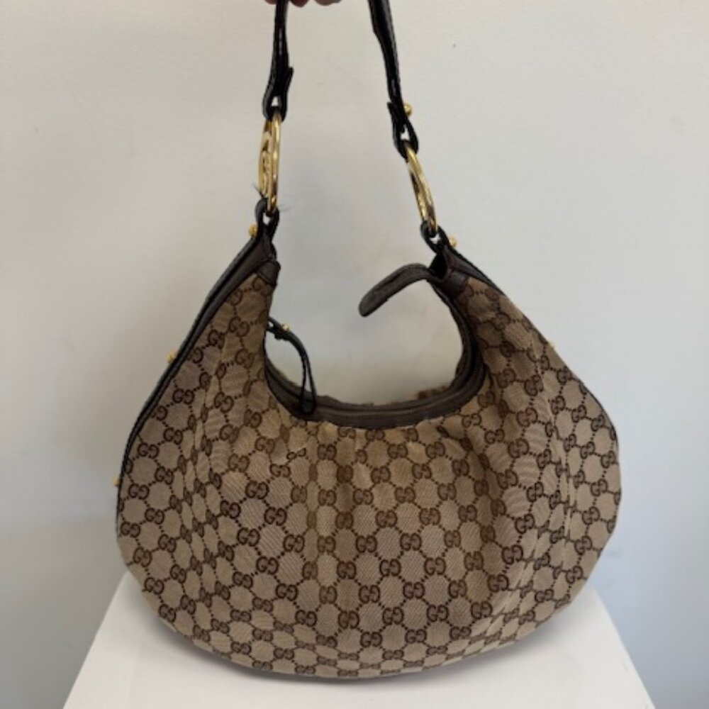 GUCCI HOBO VINTAGE BAG brown color pre own